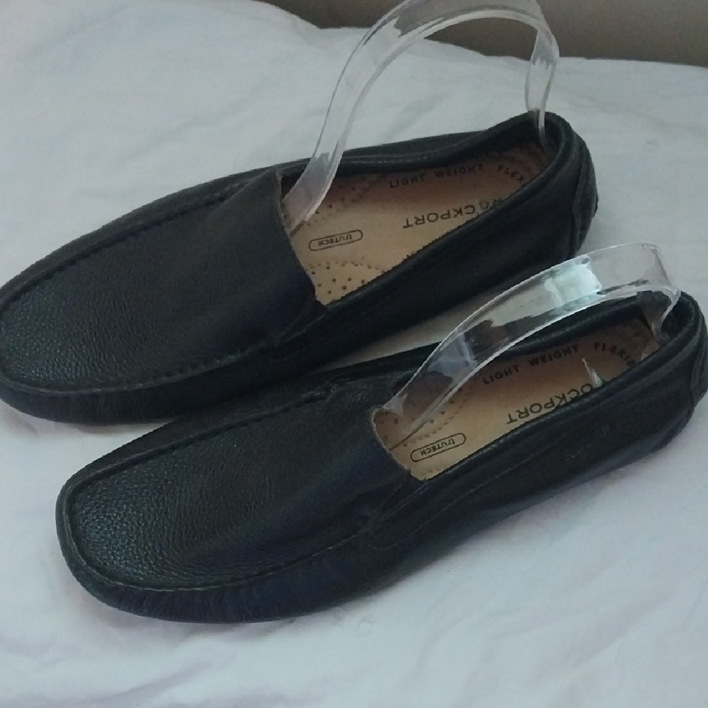Rockport Slip On Driving Loafers Size 7 (M)  Like New.